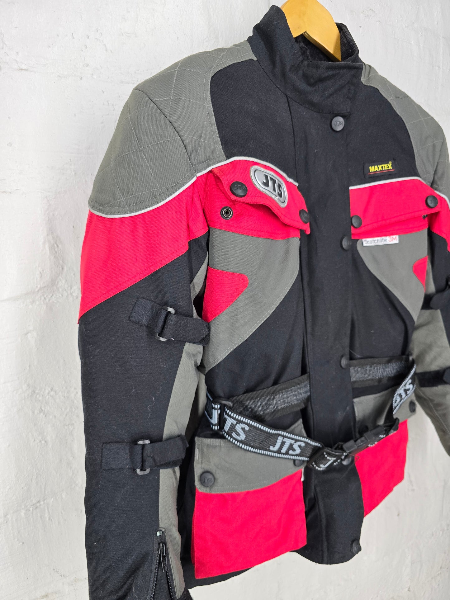 MAXTEX - M