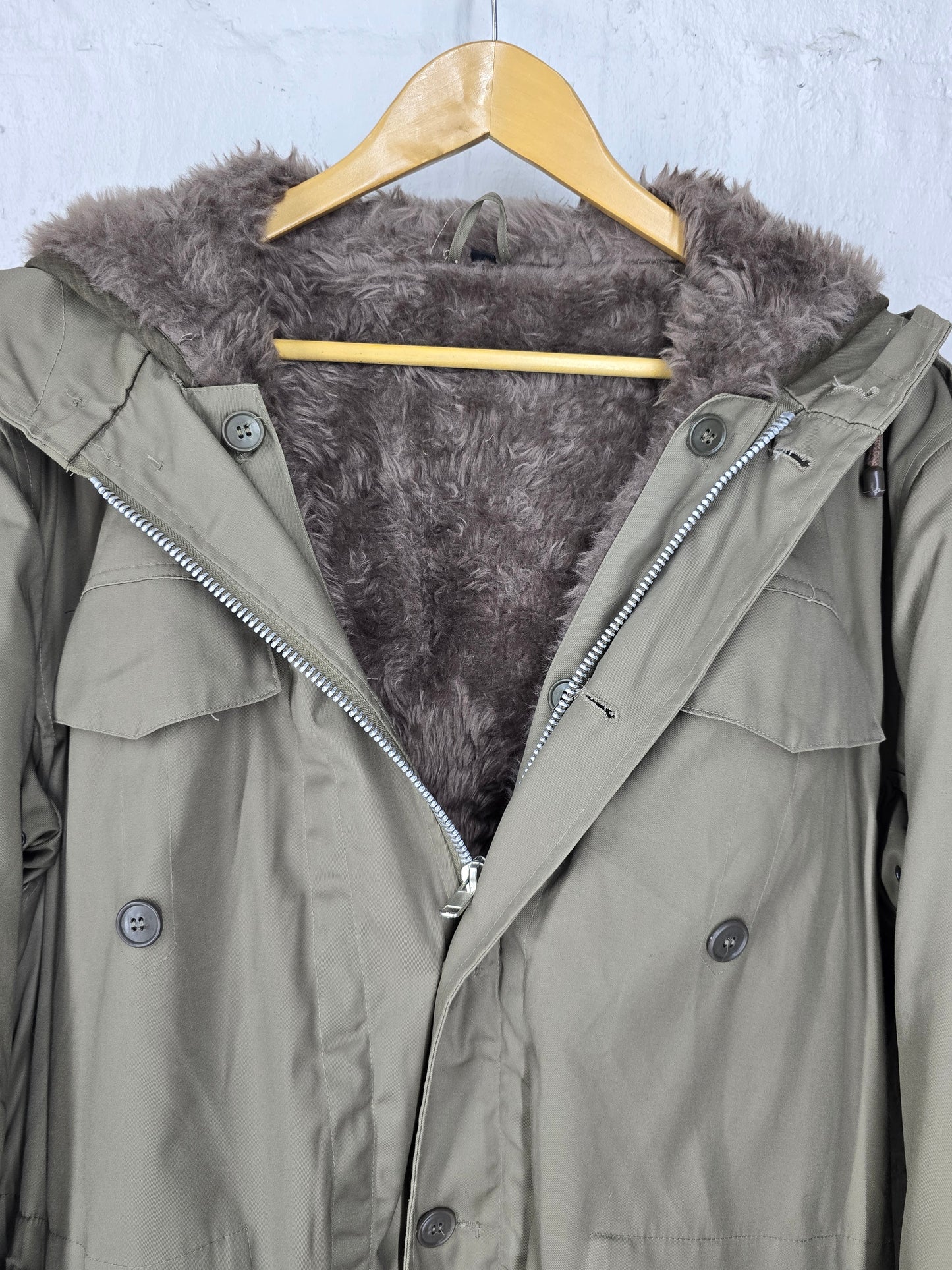 Brown - L