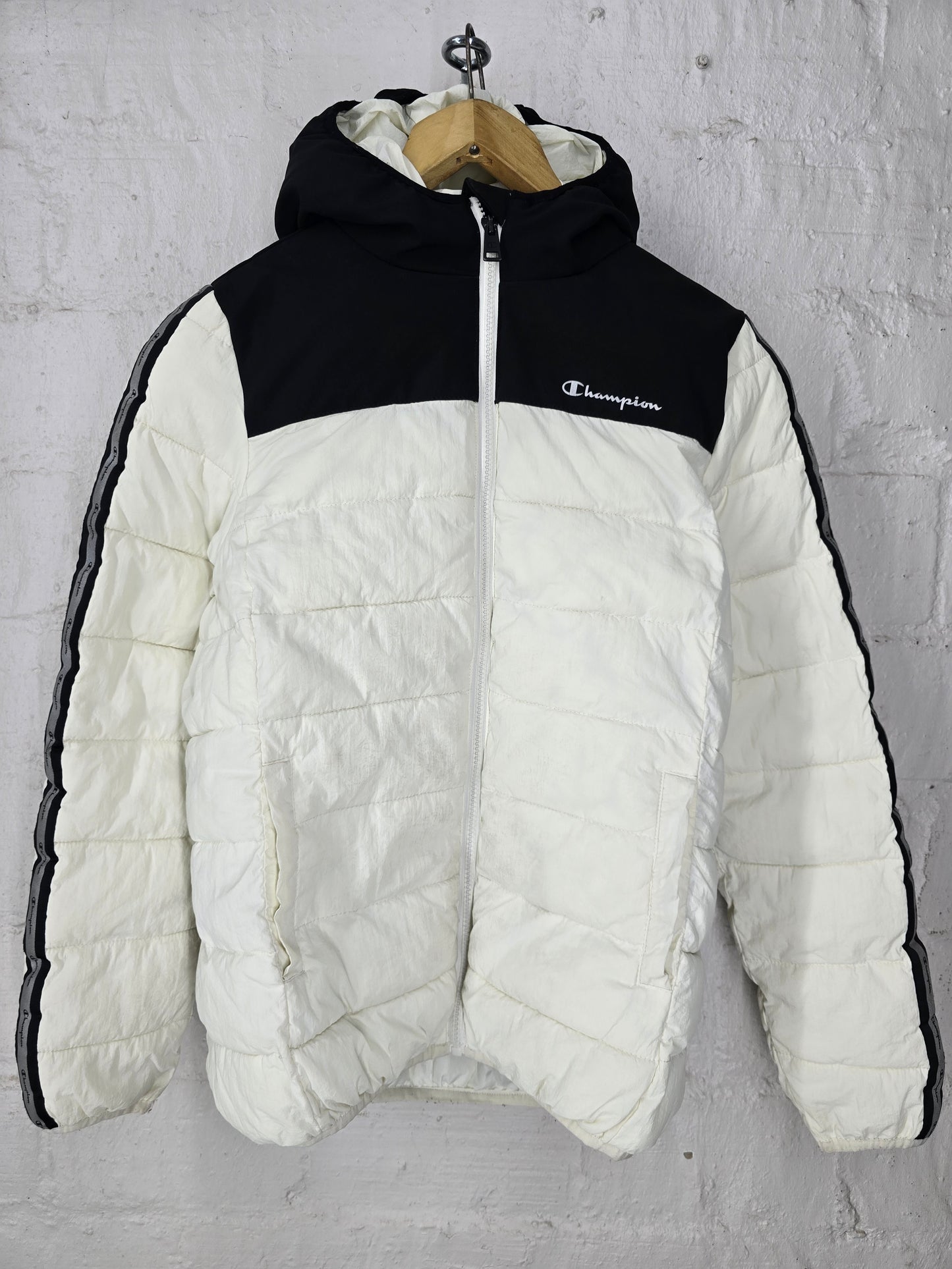 Champion - S