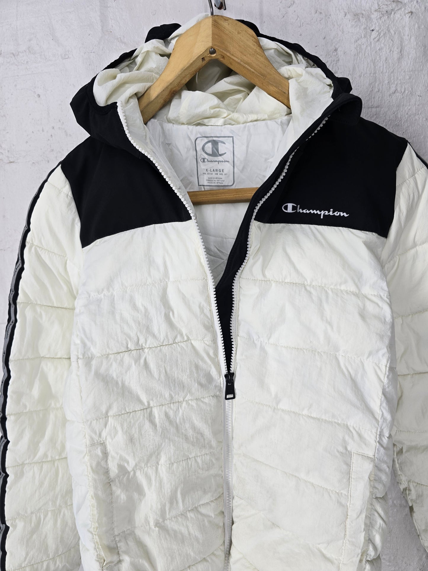 Champion - S