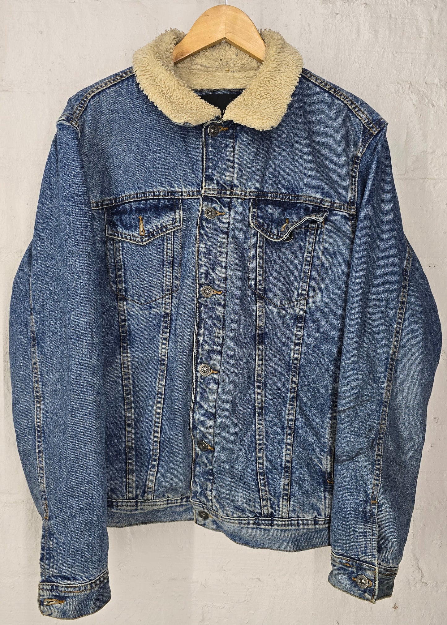 Zara - M