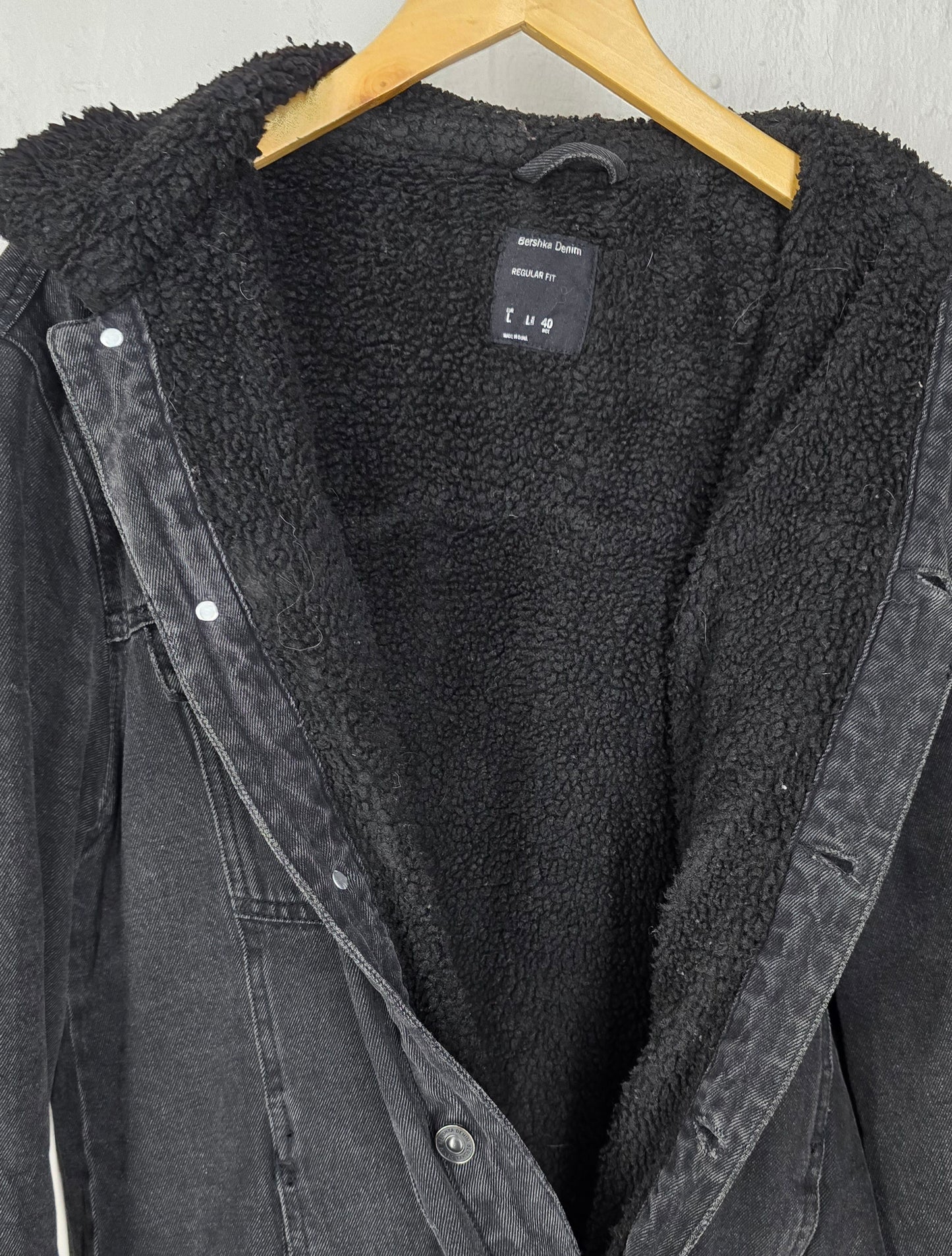 Bershka - M