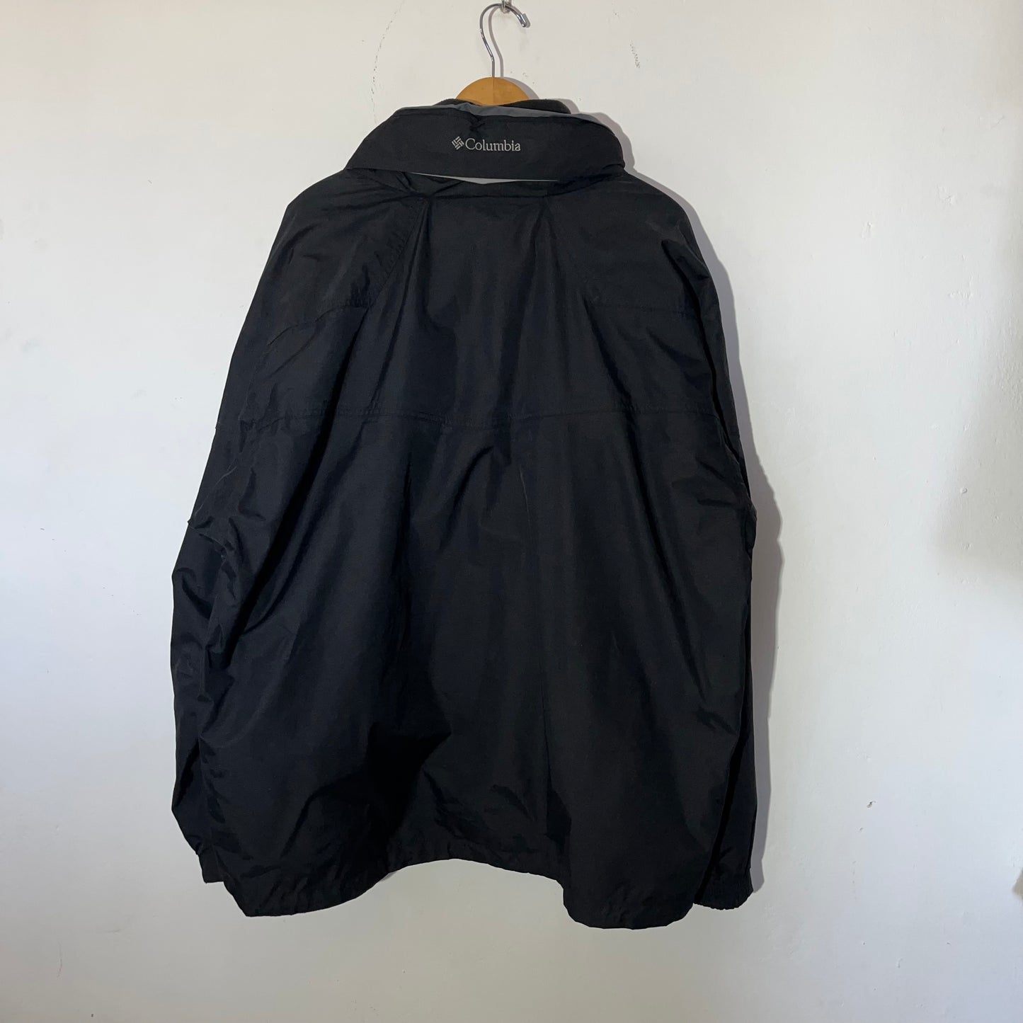 Columbia-2XL
